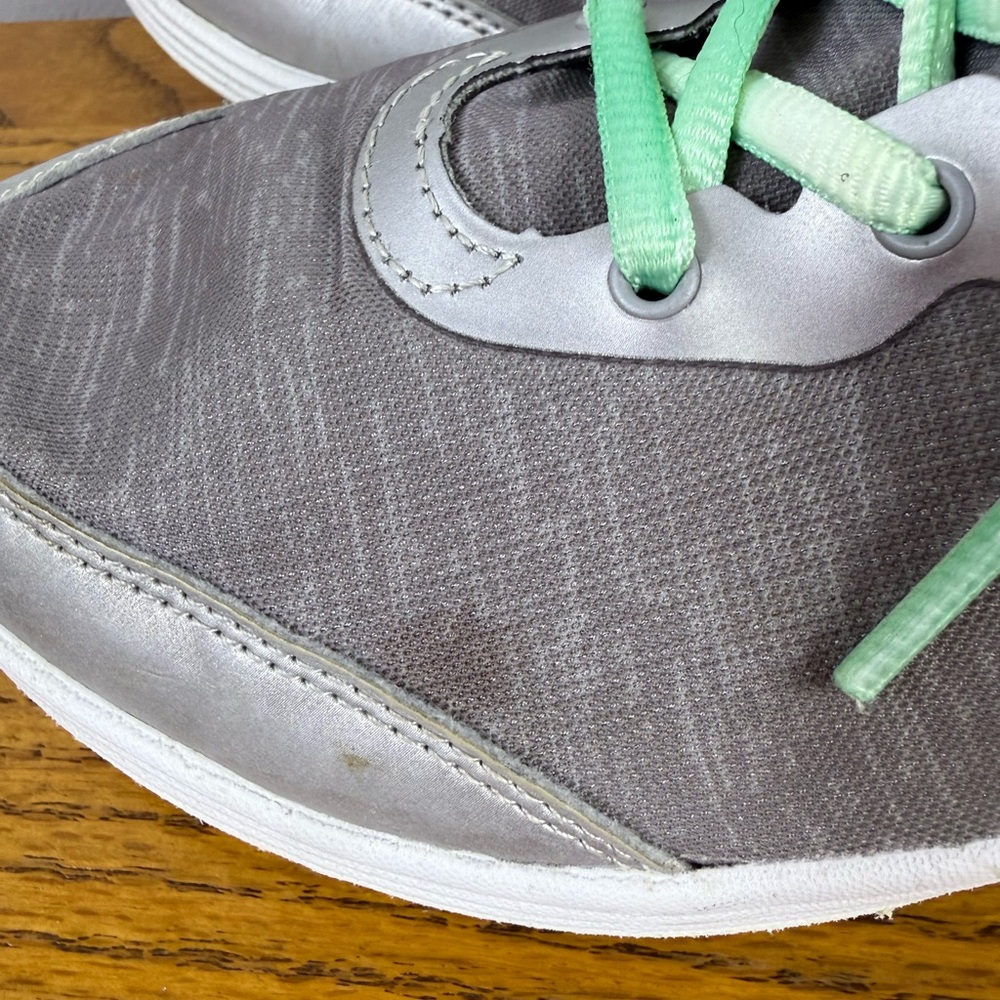 Vionic Womens Sneakers Shoes Size 10 Gray Athletic Outdoors‎ Casual - Picture 5 of 10